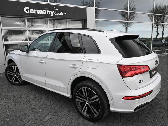 Audi Q5 55 TFSI E Quattro Competition RS-Zetels Pano M-LED B&O Trekh. Black Optic 20-Inch