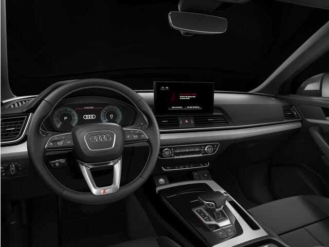 Audi Q5 S edition Competition 50 TFSI e 220 kW / 299 PK SU