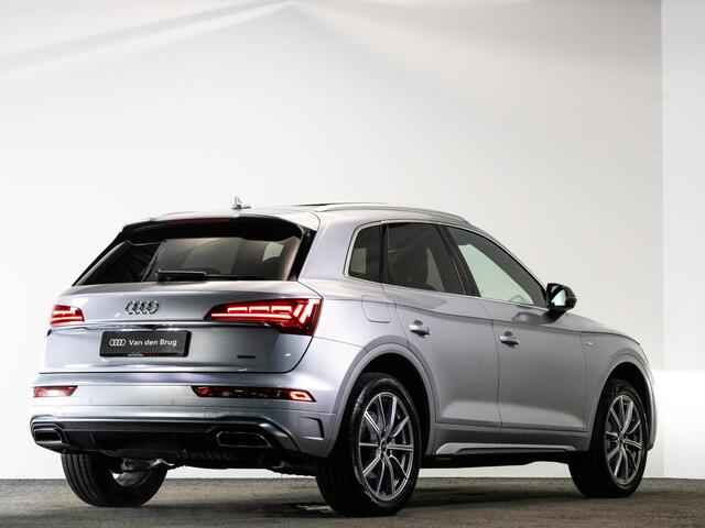 Audi Q5 S-Line 55 TFSI e 367 PK | Matrix LED | Panoramadak | Trekhaak | Keyless | Achteruitrijcamera |