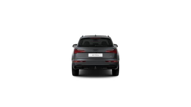 Audi Q5 55 TFSI e S edition Competition | 367 PK | Trekhaak | Panoramadak | Head-up display | B&O premium sound | 21" velgen |