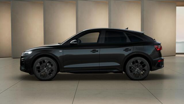 Audi Q5 Sportback S edition Competition 50 TFSI e 220 kW / 299 PK SU panoramadak, assitentiepakket tour&parking, B&O soundsysteem, luchtvering, leder/alcantara interieur, optiekpakket zwart plus, rode stiksels interieur