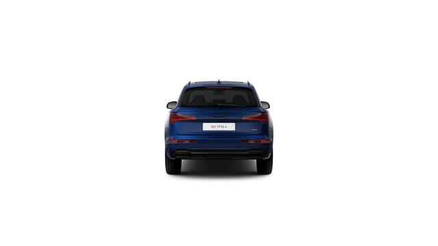 Audi Q5 50 TFSI e quattro 299 S tronic S edition Competition | Adaptive air suspension | Adaptive cruise control | Adaptive cruise control