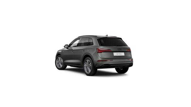 Audi Q5 50 TFSI e quattro 299 S tronic S edition Competition | Adaptive air suspension | Adaptive cruise control | Adaptive cruise control