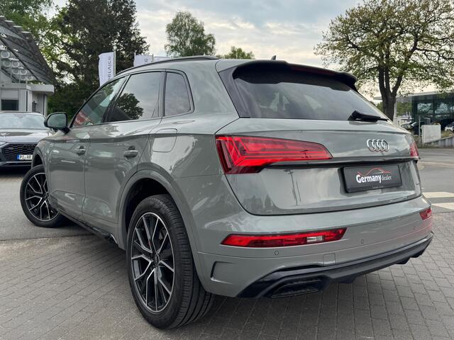 Audi Q5 50 TFSI e 300pk S edition Quattro Pano B&O El. Trekh. Active Lane Ass.