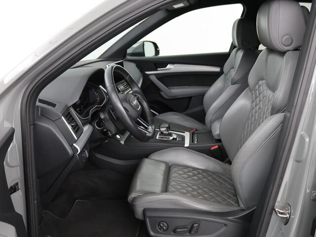 Audi Q5 55 TFSIe S Edition | Trekhaak | Leder | Adaptive cruise | 360 camera | Carplay | Navigatie | Virtual Cockpit | Luchtvering | Matrix LED