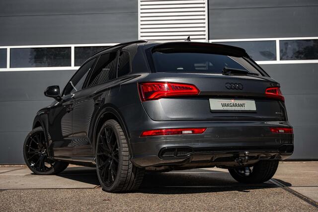 Audi Q5 55 TFSI e quattro Competition | Luchtvering | panorama | trekhaak | B&O
