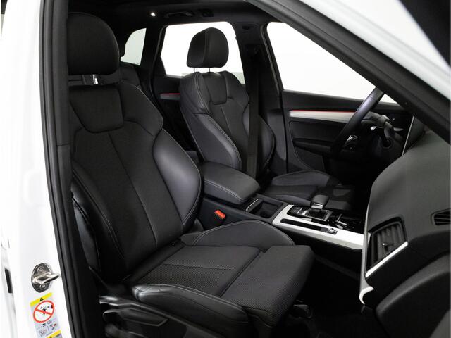 Audi Q5 S-Line 50 TFSI e 299 PK QUATTRO | Panoramadak | Black Edition | Stoelverwarming | Side-Assist | LED Matrix | Adaptieve Cruise |