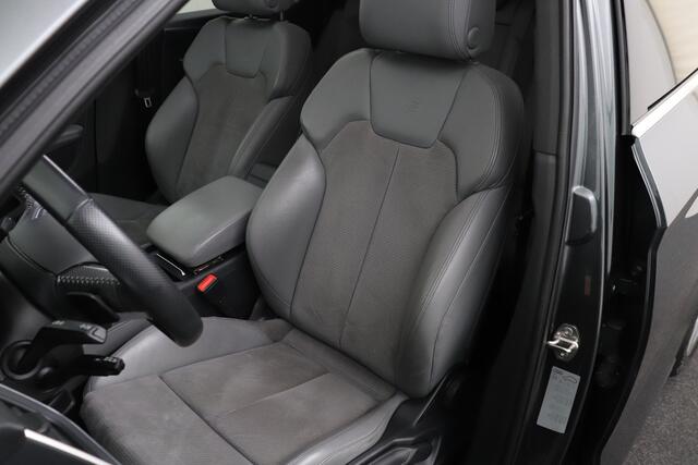 Audi Q5 55 TFSIe Quattro S-Line Pano-dak Luchtvering Trekhaak Bang&Olufsen