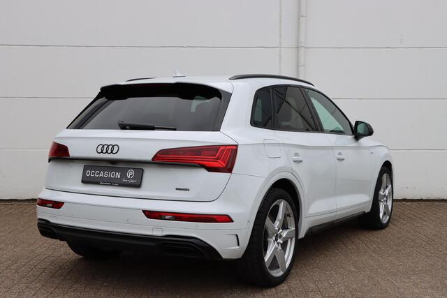 Audi Q5 55 TFSI e S edition Competition 367pk S-Tronic