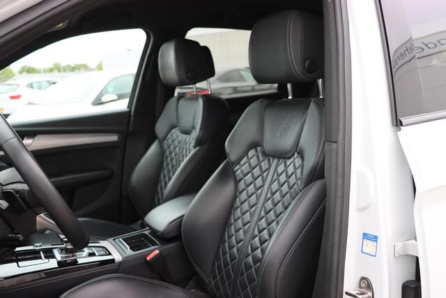 Audi Q5 55 TFSI e S edition Competition 367pk S-Tronic