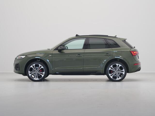Audi Q5 50 TFSI e 220 kW / 299 pk Panoramadak B&O Camera Trekhaak Leer/alcantara Stoelverwarming