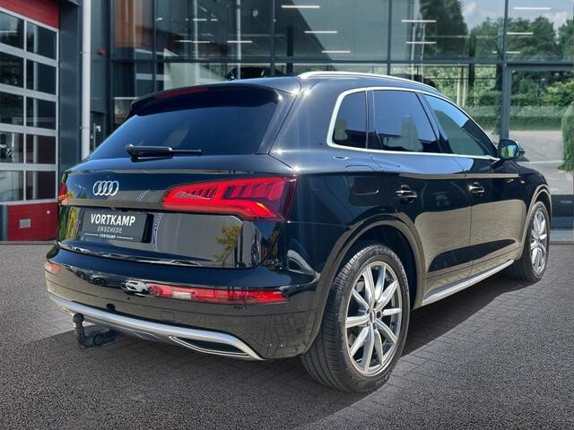 Audi Q5 50 TFSIe QUATTRO S-Edition TREKHAAK/LUCHT-VERING/PANO-DAK/ACC/