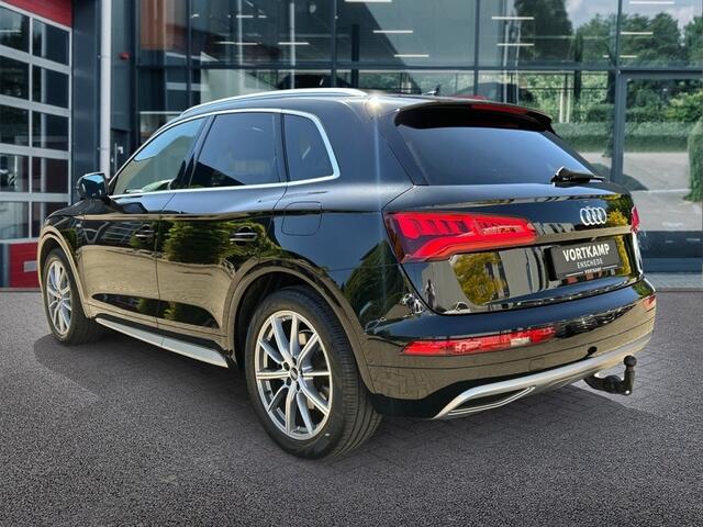 Audi Q5 50 TFSIe QUATTRO S-Edition TREKHAAK/LUCHT-VERING/PANO-DAK/ACC/