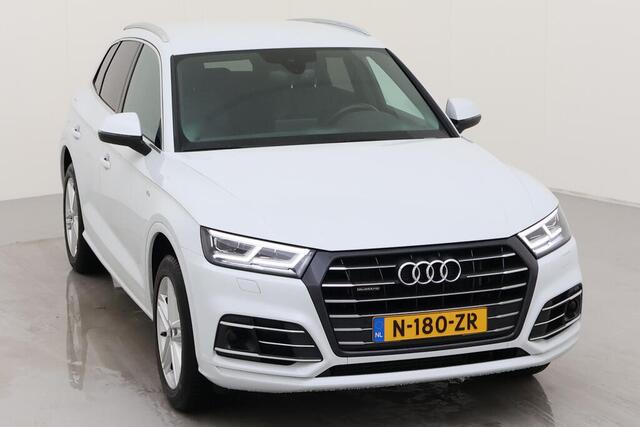 Audi Q5 50 TFSI e quattro S edition Metallic/ PHEV/ Digitale Cockpit/ S line Int. + Ext. / Elec. Klep/ Afn. haak/ Parkeersensoren/ 19 lmv
