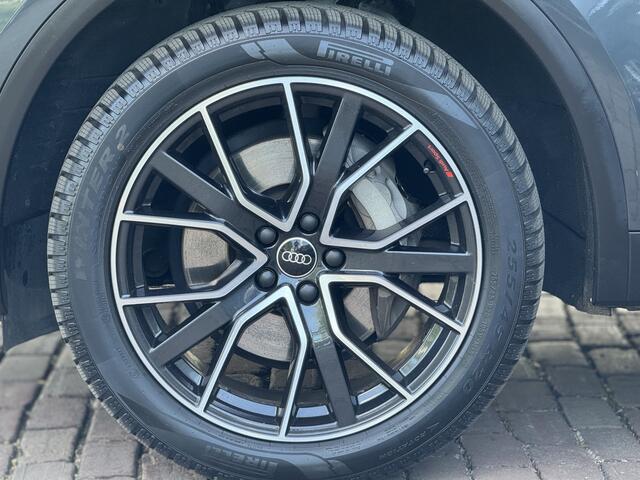 Audi Q5 50 TFSI e S edition Competition | Dodehoek | ACC | Keyless | Camera