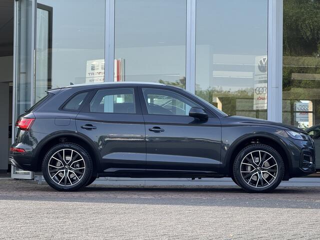 Audi Q5 50 TFSI e S edition Competition | Dodehoek | ACC | Keyless | Camera