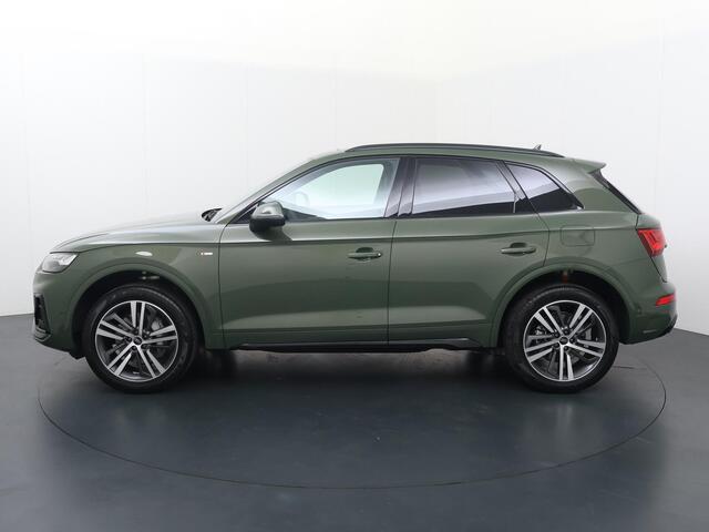 Audi Q5 S edition Competition 50 TFSI e 220 kW / 299 PK SU