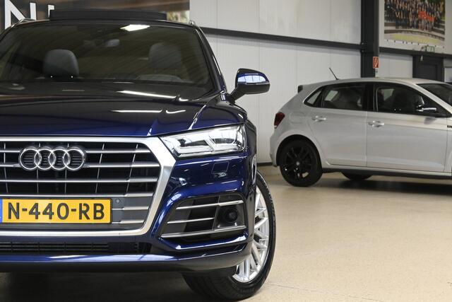Audi Q5 2.0 TFSI 252pk quattro Launch Edition 29 MEI GESLOTEN I.V.M. HEMELVAARTSDAG | Panoramadak | Matrix LED | Elek. sportstoel | 100% (Dealer) onderhouden label | ALL-IN RIJKLAARPRIJS