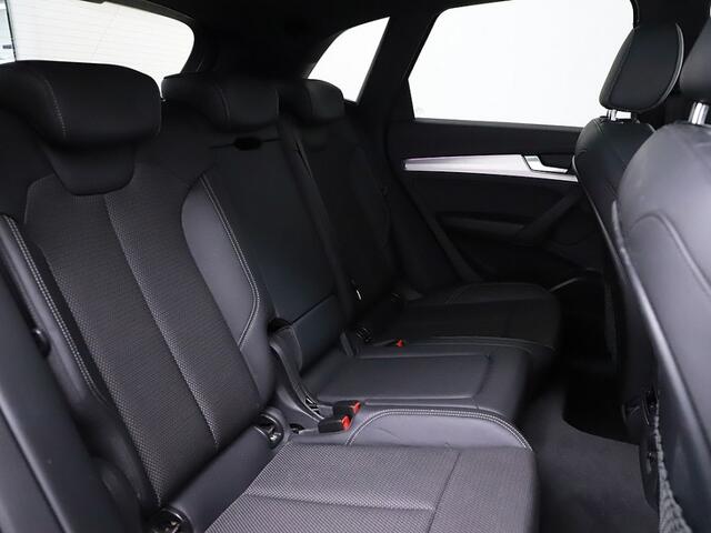 Audi Q5 55 TFSI e quattro Competition Sport | LED Matrix | Pano | Luchtvering | B&O | Trekhaak | Stoelverwarming | Hulppakket stad + tour | Standkac 10-2020 93.320 KM