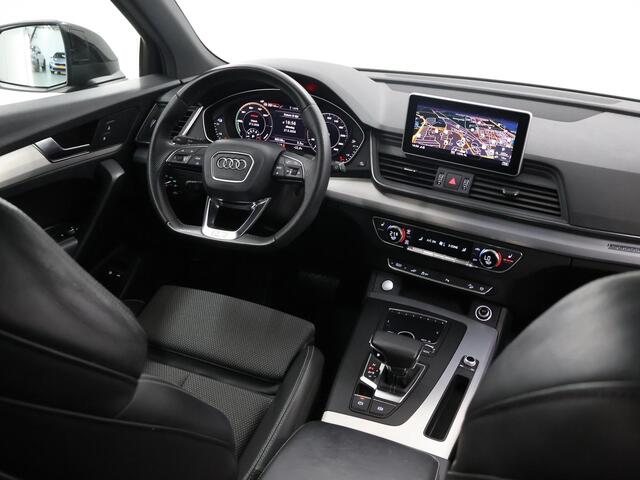 Audi Q5 55 TFSI e quattro Competition S-Line | Panoramadak | Sportstoelen | Digitale Cockpit | Camera | Black Pack | Stoelverwarming | Adaptieve Cruise Control | Elektrisch verstelbare stoelen | LED |