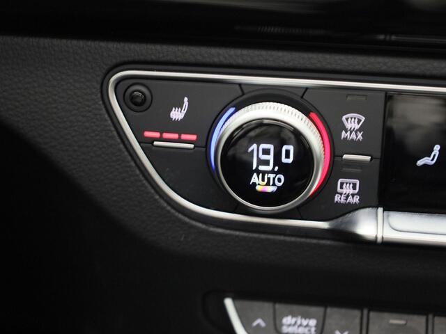 Audi Q5 Sportback 55 TFSIe 270Kw/367PK S Line · Panoramadak · Leder · Trekhaak · Garantie tot september 2029 of 100000km