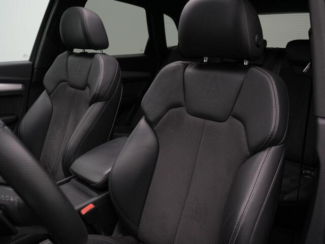 Audi Q5 55 TFSI e 367 pk S-tronic quattro Competition / S-Line | Panoramadak | Trekhaak | Leder/alcantara | Bang & Olufsen | Elektr. verstelbare stoelen | Achteruitrijcamera