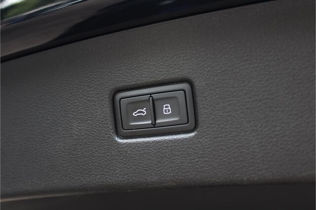 Audi Q5 Sportback 55TFSIe S-Edition | VOL! | RS | B&O | Luchtvering