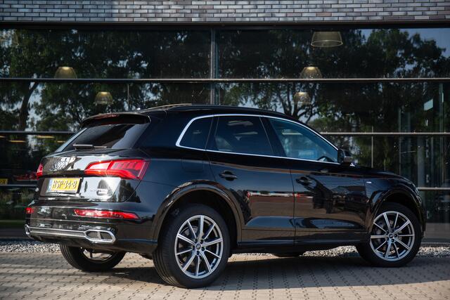 Audi Q5 55 TFSI e quattro Competition , Luchtvering, Pano dak, Adap. cruise, Trekhaak,