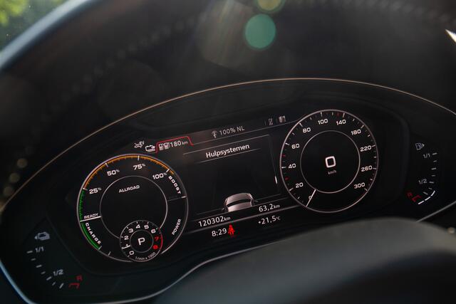 Audi Q5 55 TFSI e quattro Competition , Luchtvering, Pano dak, Adap. cruise, Trekhaak,
