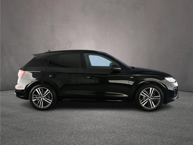 Audi Q5 55 TFSI e S edition | Luchtvering | Matrix | Carplay | Comfortsleutel | Tour | Parking | City | Zwart optiek| 20 inch | OLED | Elekt.verstbare-stoelen-Memory |