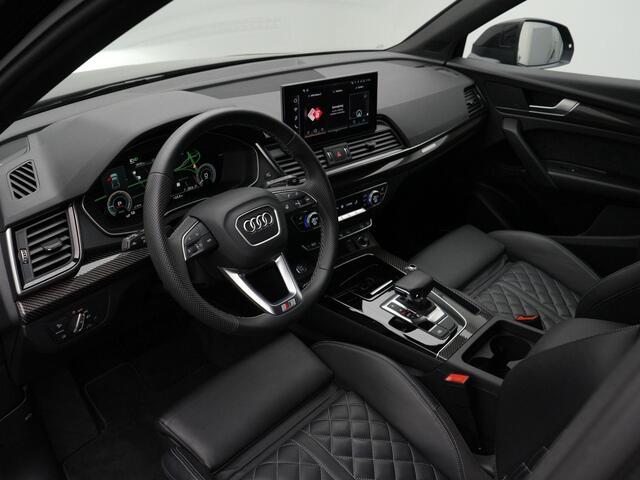 Audi Q5 55 TFSI e 367 pk S-tronic quattro S edition Competition / S-Line | Panoramadak | Fijnappa leder | Rondomzicht camera | Bang & Olufsen | Massage | Carbon