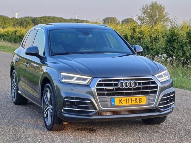 Audi Q5 2.0 TFSI quattro Sport S Line Black Edition /Pano/S-Line/B&O/Trekh./Camera/20"/Lage KM/