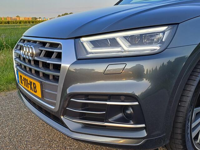 Audi Q5 2.0 TFSI quattro Sport S Line Black Edition /Pano/S-Line/B&O/Trekh./Camera/20"/Lage KM/