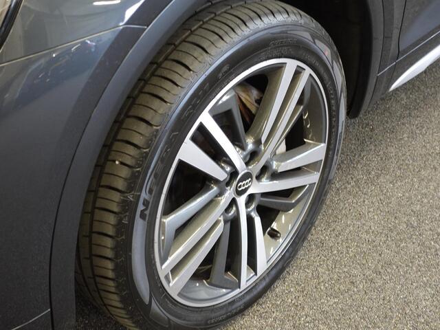 Audi Q5 50 TFSIe PHEV Pro Line Audi Q5 50 TFSI e Pro Line | Navigatie | Apple Carplay/Android Auto | Adaptive Cruise Control | Parkeersensoren | Camera | Elektrische achterklep | LED | Stoelverwarming