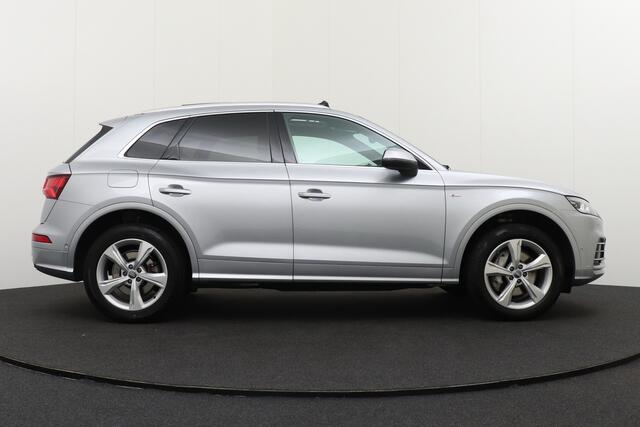 Audi Q5 55 TFSI-e 252 PK S-Line Competition Pano-dak Bang&Oluf Trekhaak