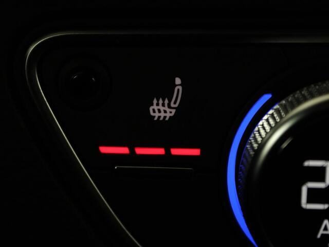 Audi Q5 50 TFSI e quattro S edition | Stoelverwarming | Adaptive cruise | Camera | Navigatie | Full LED | Virtual Cockpit | Climate control | Parkeerhulp