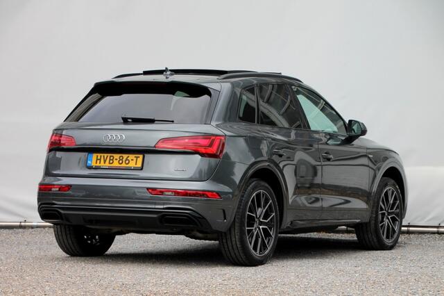 Audi Q5 50 TFSIe S Edition Competition - 299 pk **Pano / Trekhaak