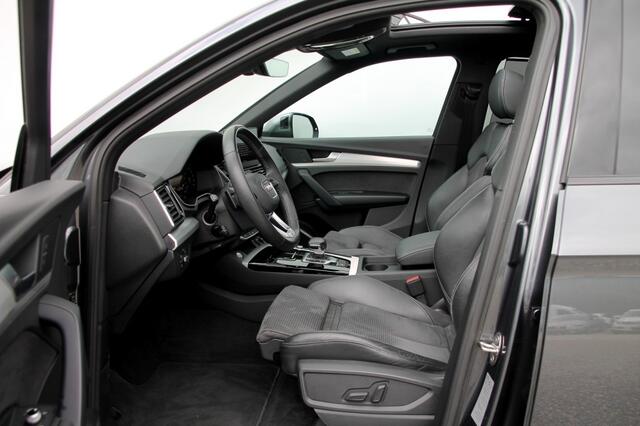 Audi Q5 50 TFSIe S Edition Competition - 299 pk **Pano / Trekhaak