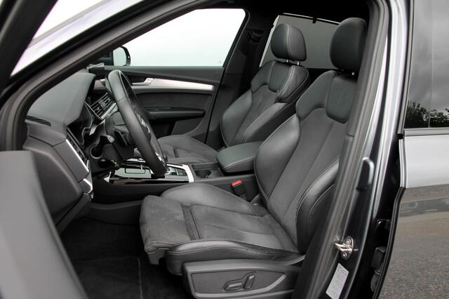 Audi Q5 50 TFSIe S Edition Competition - 299 pk **Pano / Trekhaak