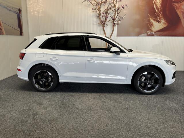 Audi Q5 50 TFSI E QUATTRO S EDITION PHEV NAVIGATIE CRUISE CONTROL CLIMATE CONTROL STOF/LEDER APPLE CARPLAY/ANDROID KEYLESS GO ACHTERUITRIJCAMERA ZEER MOOI !! 3010