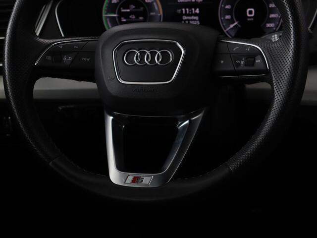 Audi Q5 50 TFSI e quattro S edition | Stoelverwarming | Adaptive cruise | Matrix LED | Half leder | Camera | Carplay | Sfeerverlichting | Sportstoelen | Navigatie