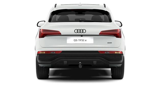 Audi Q5 Sportback 55 TFSI e S edition Trekhaak - Panoramadak - interieurvoorverwarming - MMI navigatie plus - Bang & Olufsen - Comfort sportstoelen - Assistentiepakket Tour - Adaptive air suspension - Parkeerhulp plus -
