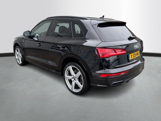 Audi Q5 50 TFSI e quattro 299pk S edition / PDC V+A / Achteruitrijcamera / Stoelverwarming