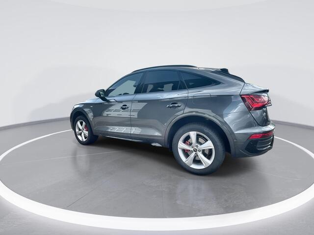 Audi Q5 Sportback 55 TFSIe 270kW/367PK S Line · Panoramadak · Leder · Trekhaak · Garantie tot september 2029 of 100000km.