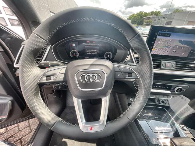 Audi Q5 Sportback 55 TFSIe 270kW/367PK S Line · Panoramadak · Leder · Trekhaak · Garantie tot september 2029 of 100000km.