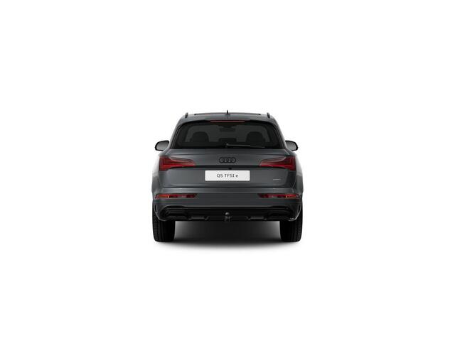 Audi Q5 55 TFSI e S edition Competition 367pk | panoramadak | Trekhaak | Head up Display | Pack Assistent Tour | B&O Premium Sound System