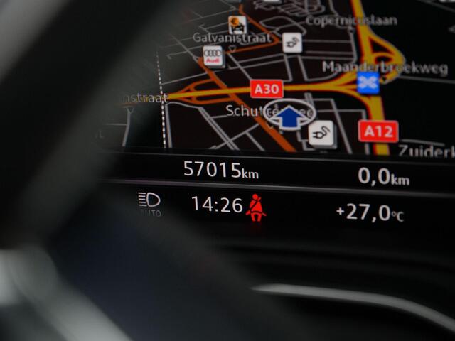Audi Q5 50 TFSI e 299 pk S-tronic quattro S-Line | Fijnnappa leder | Geheugenstoel | Achteruitrijcamera | Stoelverwarming