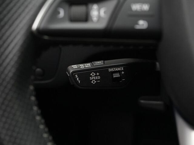 Audi Q5 50 TFSI e 299 pk S-tronic quattro S-Line | Fijnnappa leder | Geheugenstoel | Achteruitrijcamera | Stoelverwarming