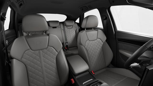 Audi Q5 Sportback 50 TFSI e S edition Competition Automaat | Optiekpakket zwart plus | Velgen Audi Sport, 5-V-spaak-ster, antracietzwart, glansgedraaid, 8,0Jx20"
