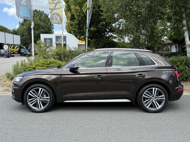 Audi Q5 2.0 TFSI quattro 252PK S-LineoPanooLeder